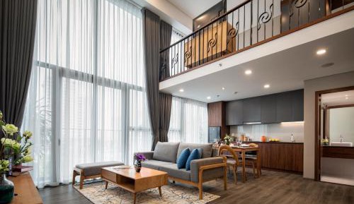 Deluxe One-Bedroom Apartment with City View