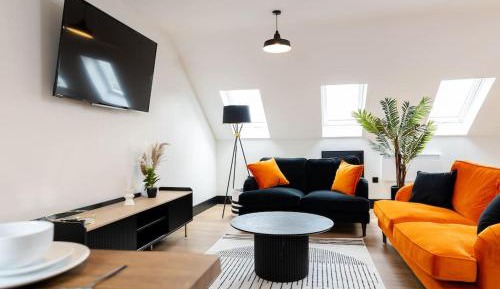 Two-Bedroom Deluxe Apartment