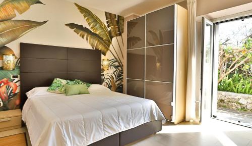 Deluxe Double Room with Bath