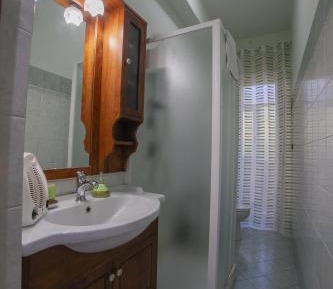 Quadruple Room with Bathroom