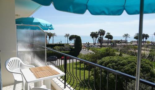 Studio with Sea View