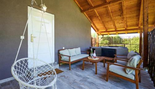 Three-Bedroom Holiday Home 