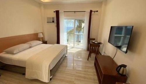 Deluxe Double Room with Balcony and Sea View