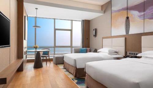 King Room with Sofa Bed - Non-Smoking