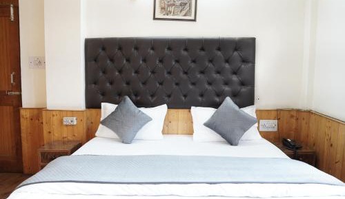 Double Room with Mountain View