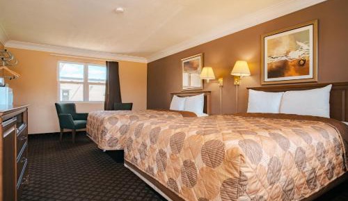 Double Room with Two Double Beds