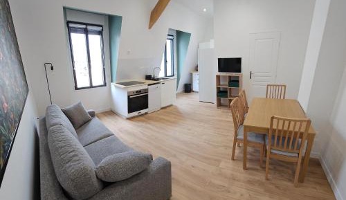 Two-Bedroom Deluxe Apartment