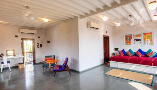WHC Contemporary Heritage Penthouse Suite