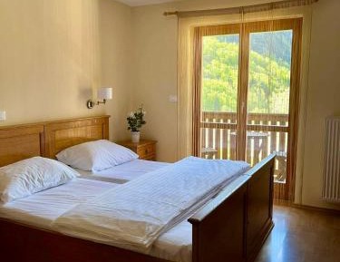 Double or Twin Room with Balcony