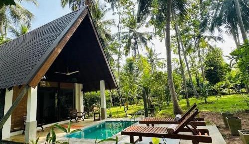 Deluxe Bungalow
