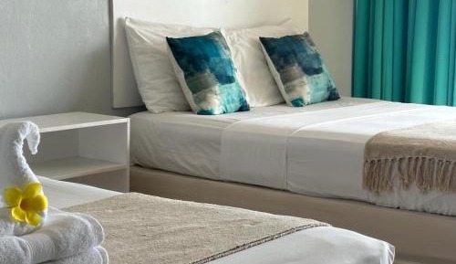 Deluxe Double Room with Balcony and Sea View