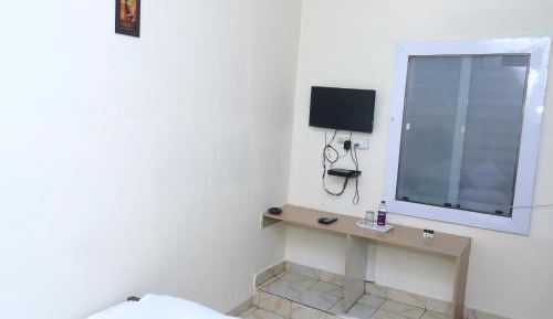 Economy Twin Room