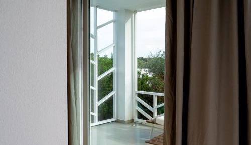 Deluxe Suite with Spa Bath