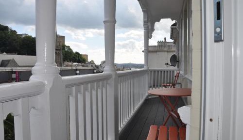 Super king bed or Twin room En-suite with Balcony 