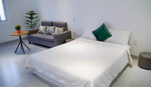 Queen Room with Balcony