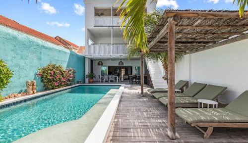 Two-Bedroom Apartment with Sea View