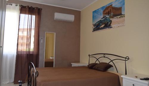 Double Room with Private External Bathroom
