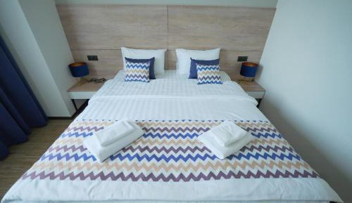 Double or Twin Room with Extra Bed