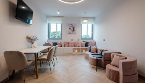 One-Bedroom Premium Apartment