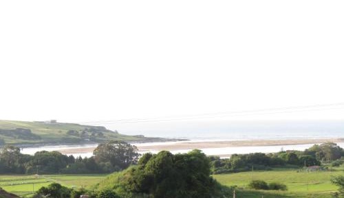 Deluxe Double Room with Side Sea View