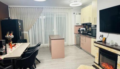 Three-Bedroom Apartment with Balcony