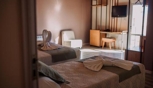 Classic Quadruple Room