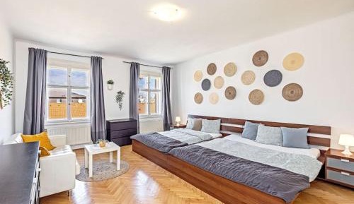 Two-Bedroom Deluxe Apartment