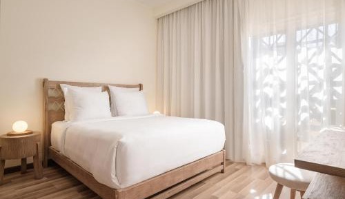  Garden View Room 