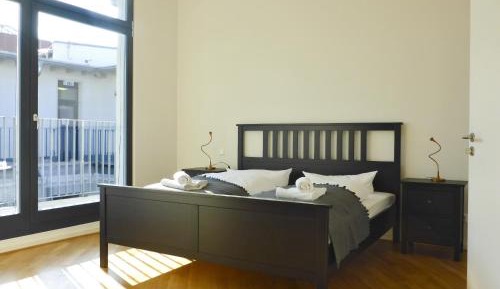 Double Room with shared living room