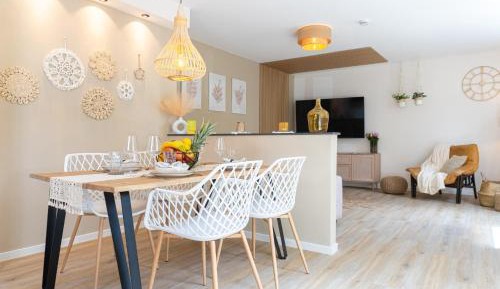 Apartment with Terrace