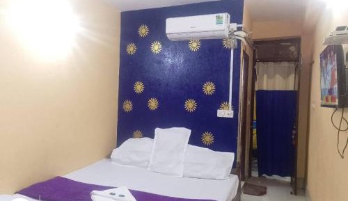 Double Room with Balcony (2 Adults + 1 Child)