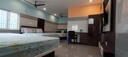 4-Bed Mixed Dormitory Room