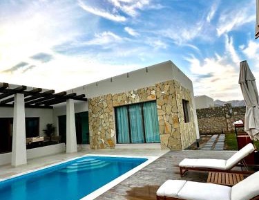 Three-Bedroom Holiday Home 