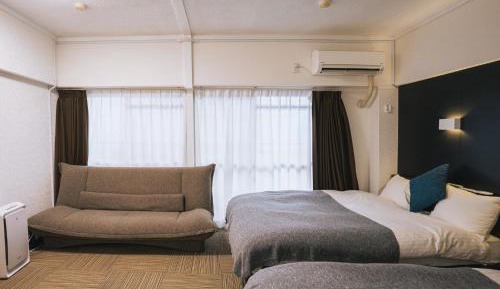 Standard Twin Room with Sofa