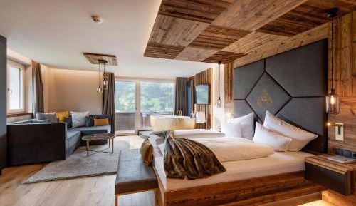 Suite with Sauna