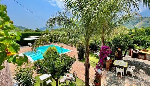 Three-Bedroom Holiday Home 