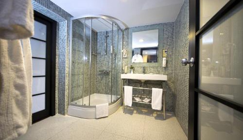 Deluxe Double Room with Hot Tub