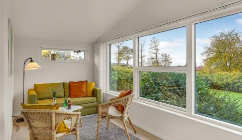 One-Bedroom Holiday Home
