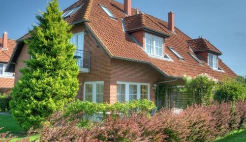 One-Bedroom Holiday Home