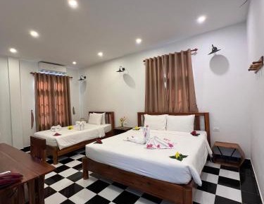 Triple Room with View