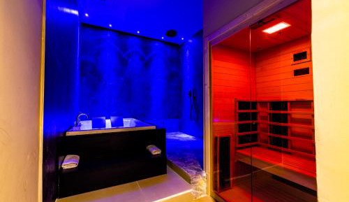 King Room with Spa Bath