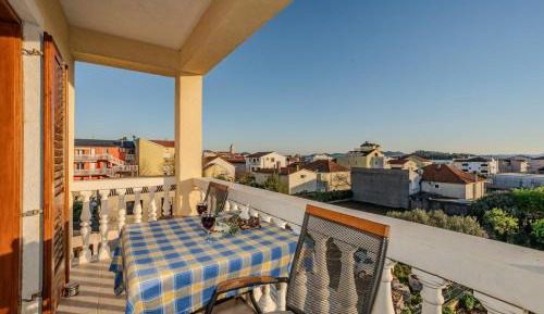 Two-Bedroom Apartment with Sea View