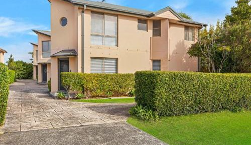 Three-Bedroom Townhouse