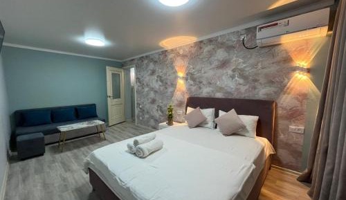 One-Bedroom Apartment with Balcony and Water View