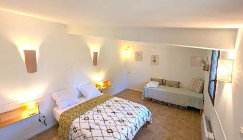 Triple Room with Pool View