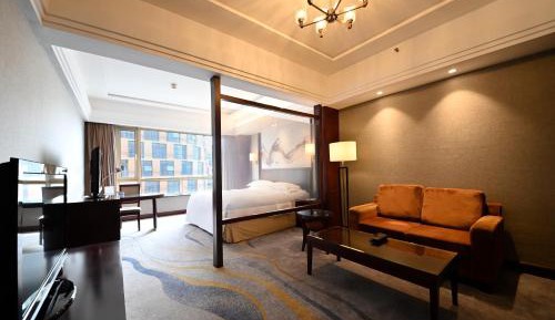 Premium King Room - Non-Smoking
