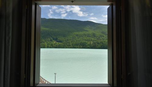 Double Room with Lake View