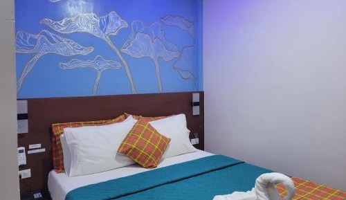 Standard Queen Room