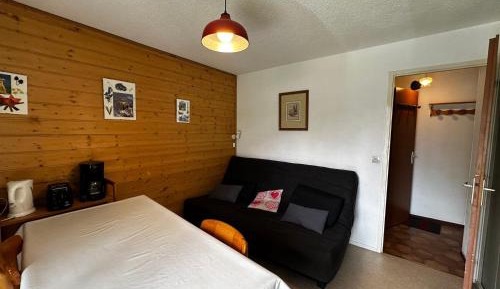Apartment (4 Adults)
