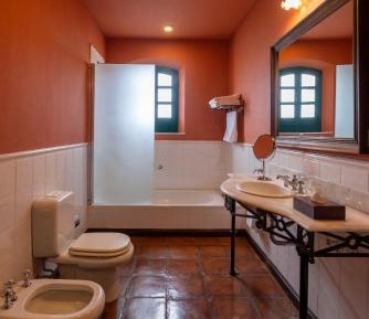 Colonial Double Room